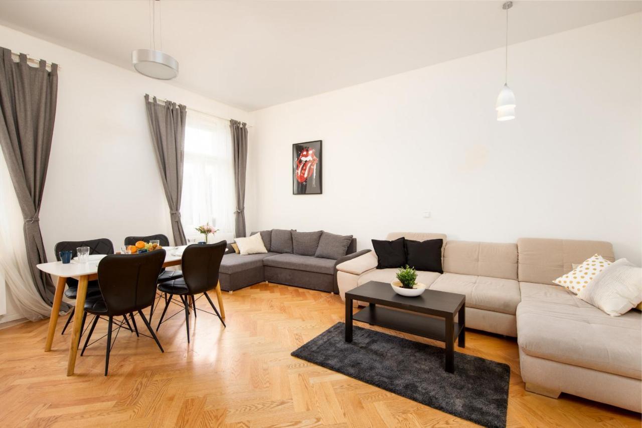 Appartamento Park Karlin *